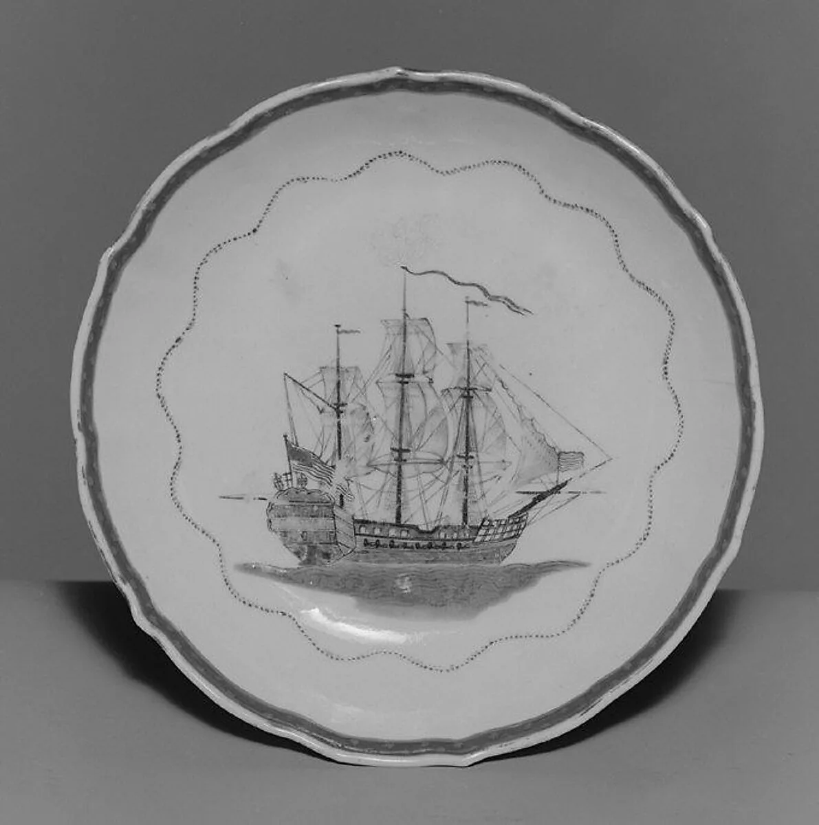 Saucer — Unknown