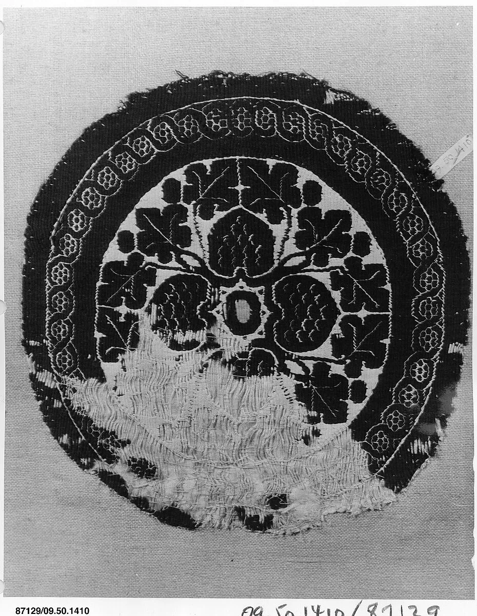 Roundel — Unknown