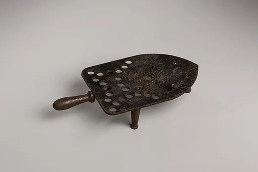 Trivet