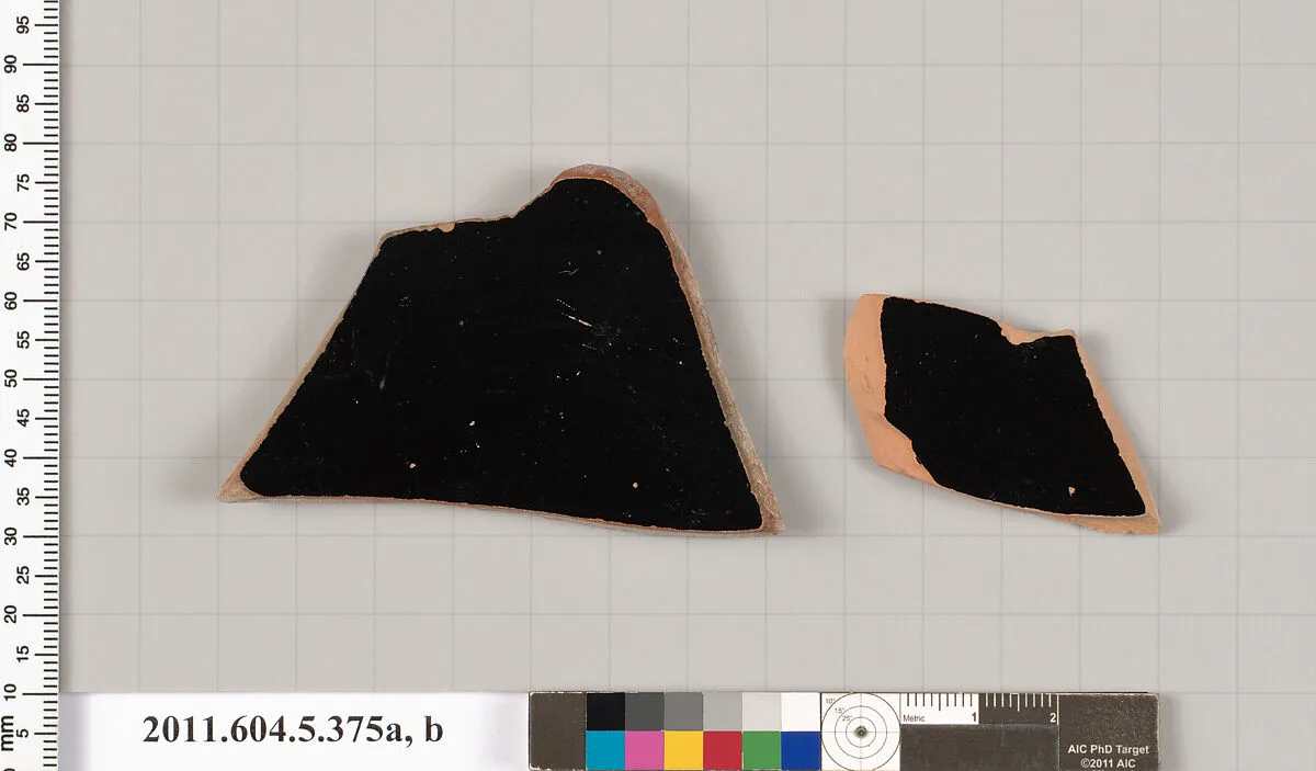 Terracotta fragments of kylikes (drinking cups) — Unknown