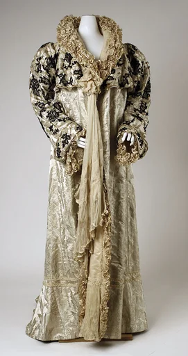 Opera coat