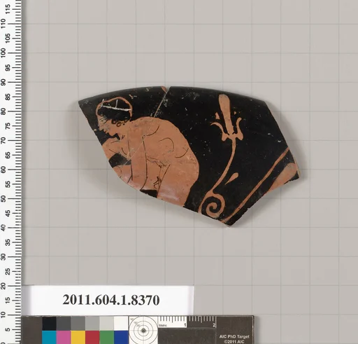 Terracotta rim fragment of a kylix (drinking cup)