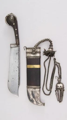 Knife (Pichangatti) and Sheath