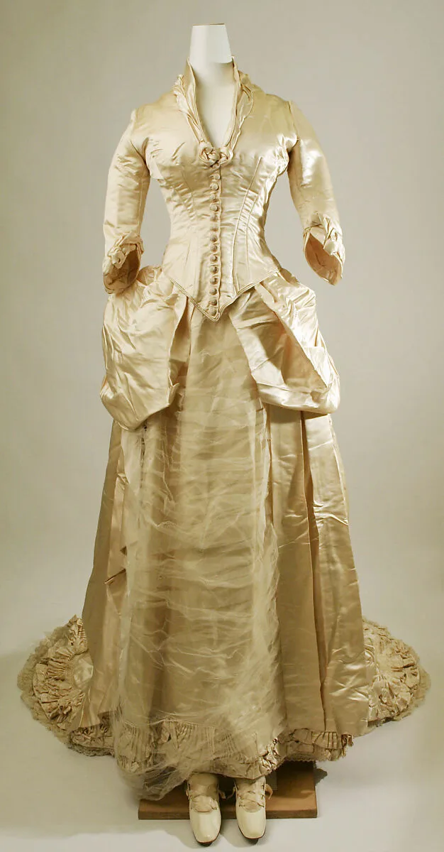 Wedding ensemble — Unknown