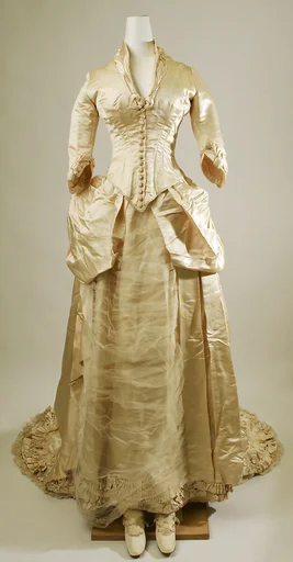 Wedding ensemble