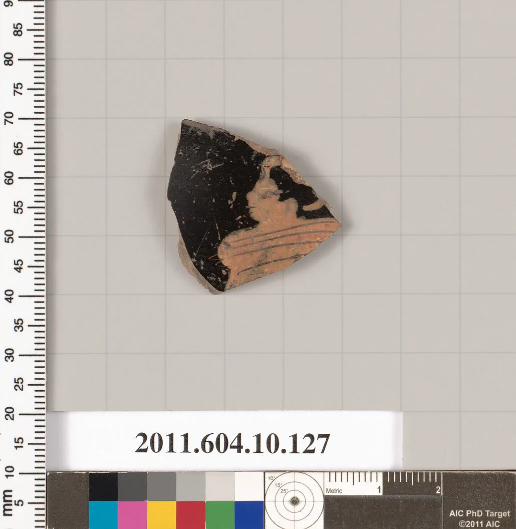 Terracotta fragment of a closed shape — Unknown