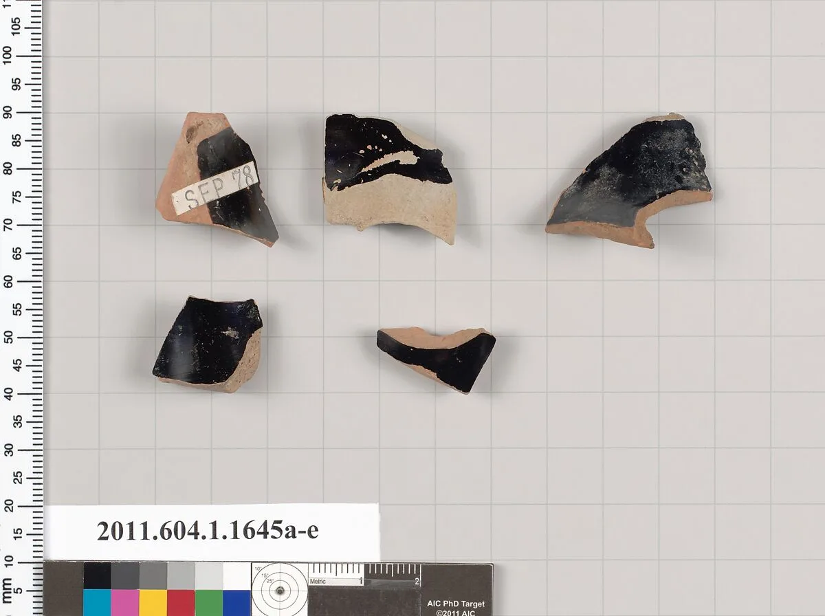 Terracotta fragments of kylikes (drinking cups) — Unknown