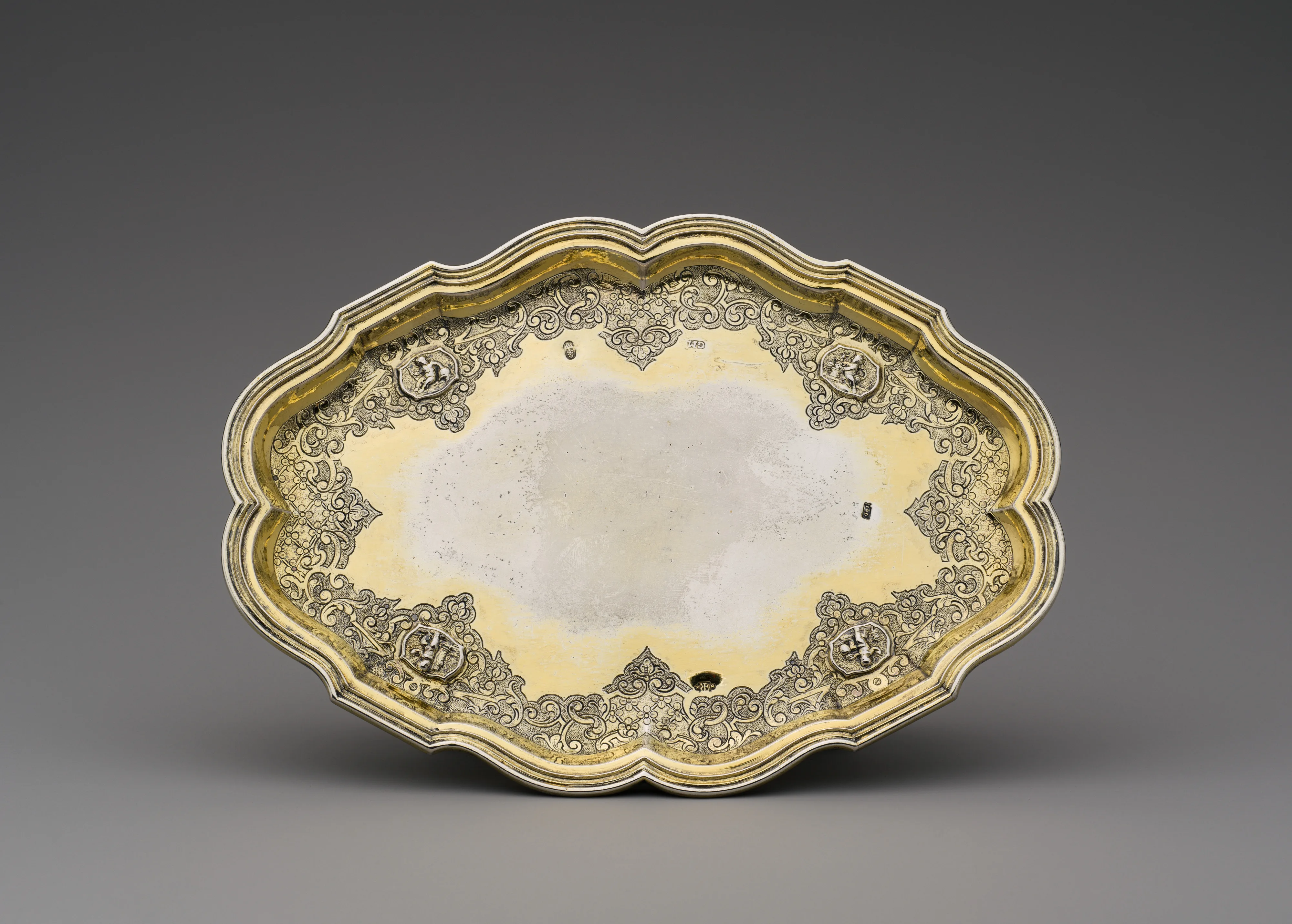 Salver — Gottlieb Menzel