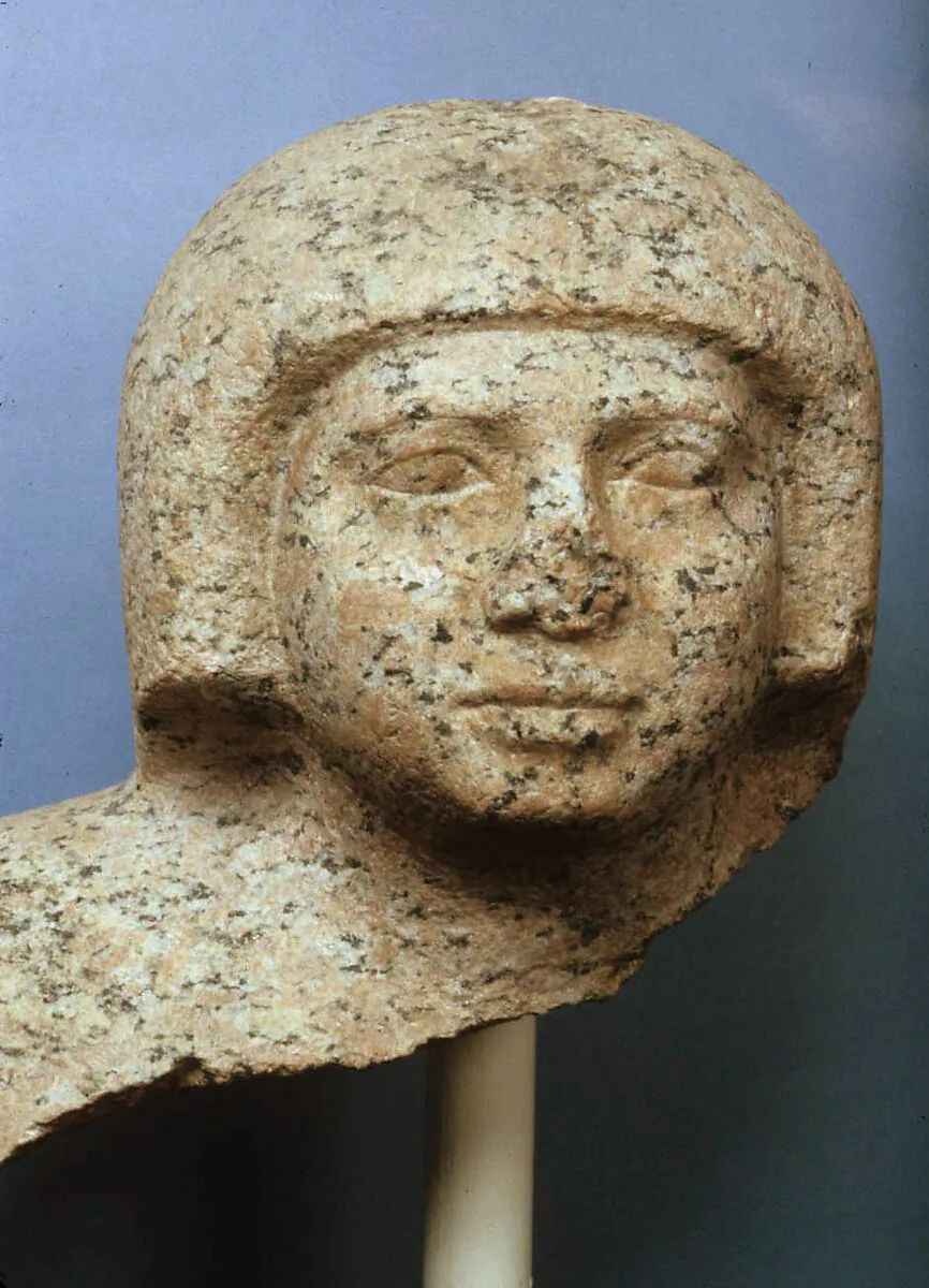 Head of male statue, perhaps Babaef — Unknown