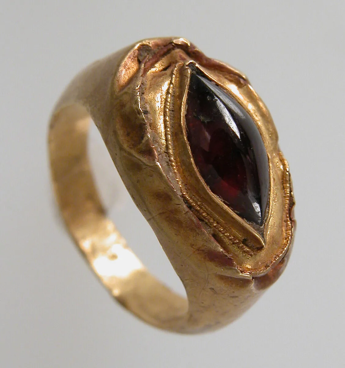 Finger Ring with Oval Bezel — Unknown