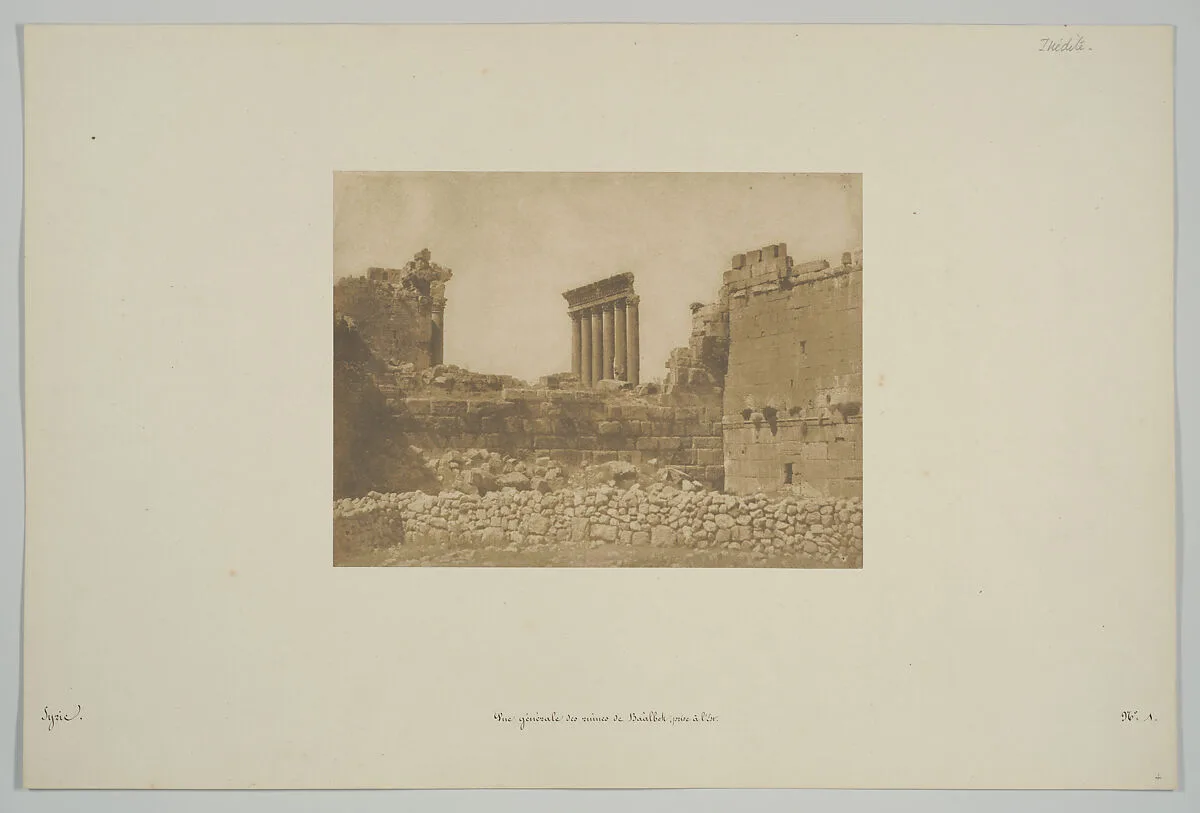 Vue générale des ruines de Baâlbek, prise à l'Est — Maxime Du Camp