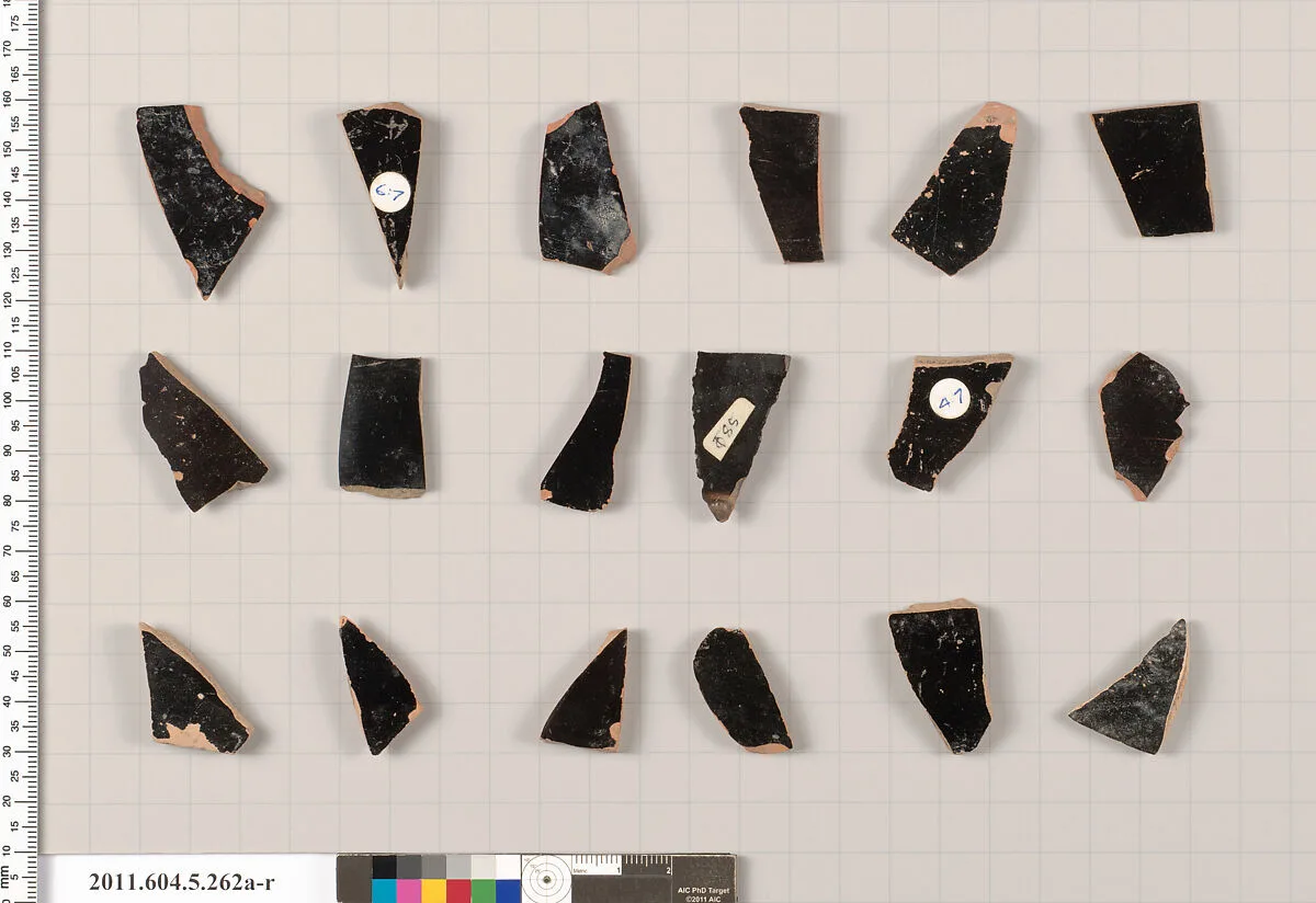 Terracotta fragments of kylikes (drinking cups) — Unknown