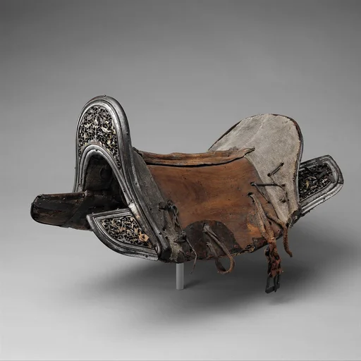Saddle