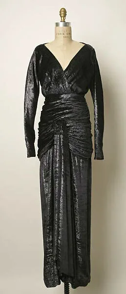 Evening dress — Yves Saint Laurent|Yves Saint Laurent