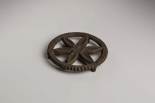 Trivet