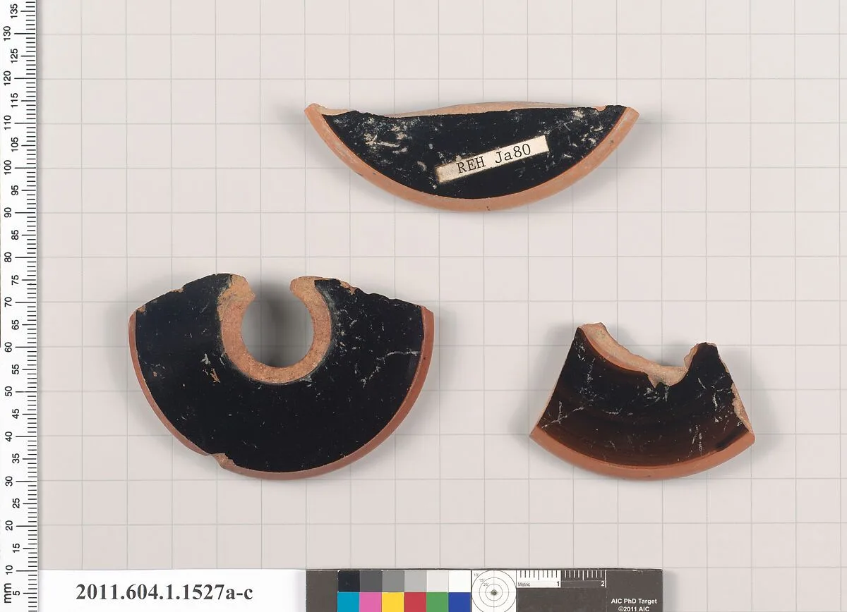 Terracotta fragments of kylikes (drinking cups) — Unknown