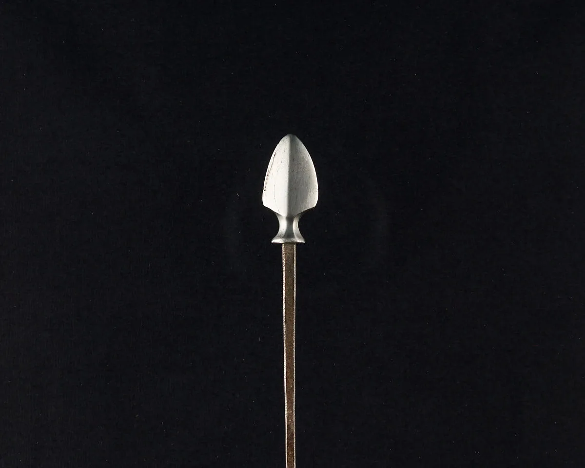 Arrowhead (<i>Yanone</i>) — Unknown
