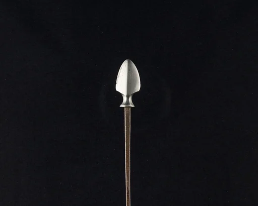 Arrowhead (<i>Yanone</i>)