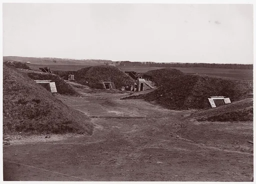 [Interior of Confederate Fort Darling, Drewry's Bluff, James River, Virginia]