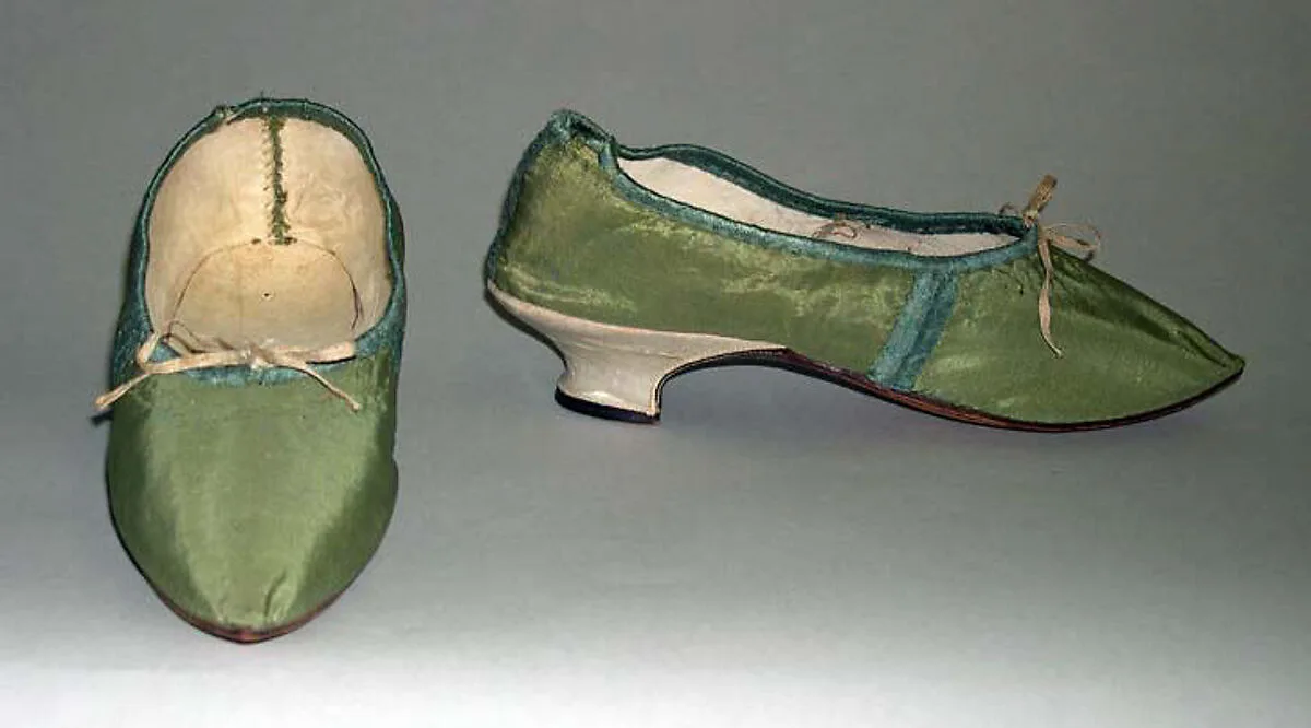 Shoes — Unknown