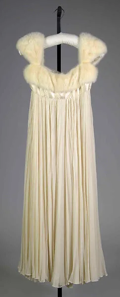 Evening dress — Sarmi