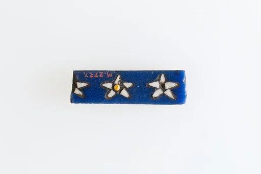 Inlay fragment, row of stars
