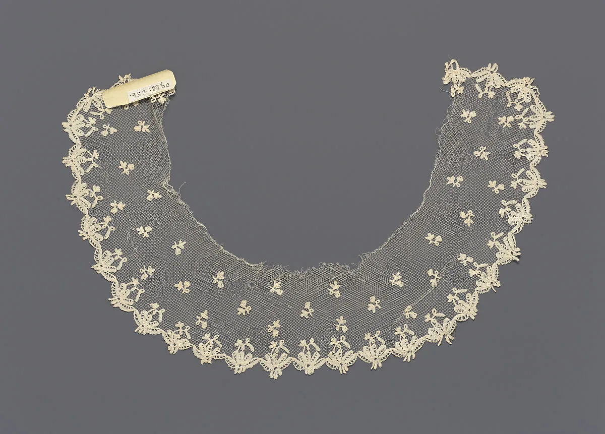 Collar — Unknown