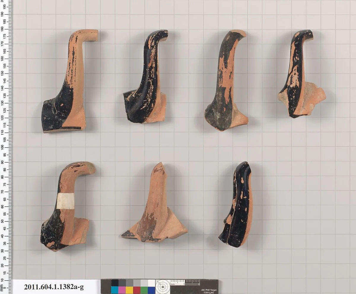 Terracotta fragments of kylikes (drinking cups) — Unknown