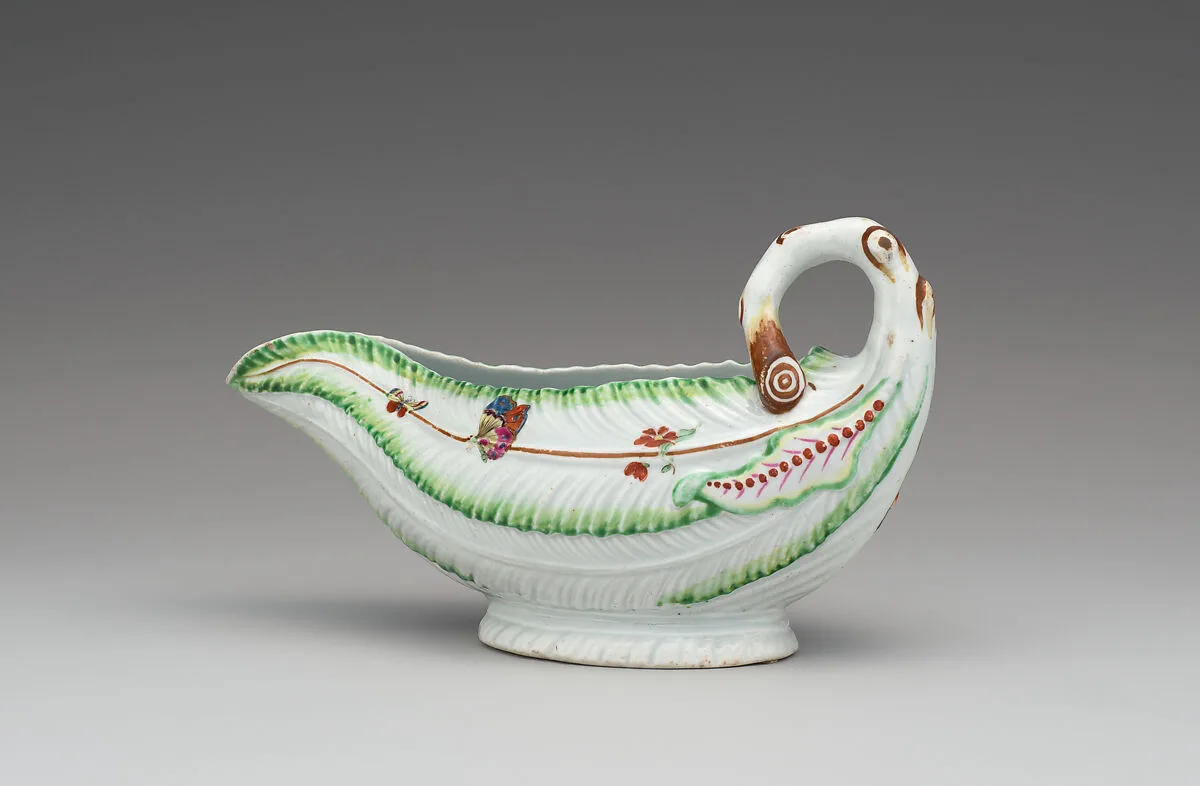 Sauceboat (one of a pair) — Worcester factory|Bow Porcelain Factory