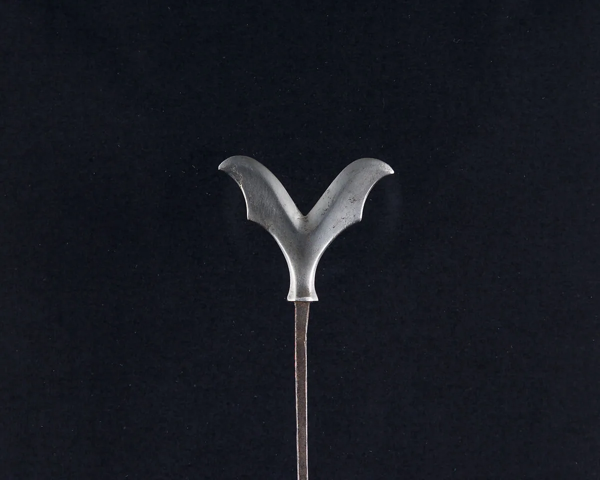 Arrowhead (<i>Yanone</i>) — Unknown