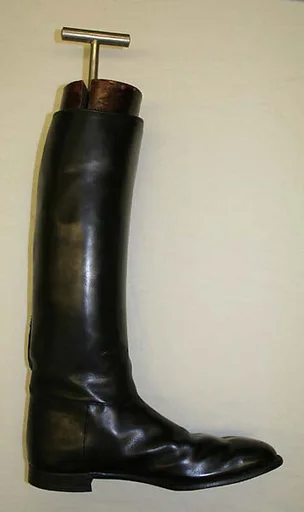 Riding boots