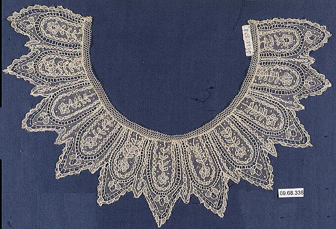 Collar — Unknown