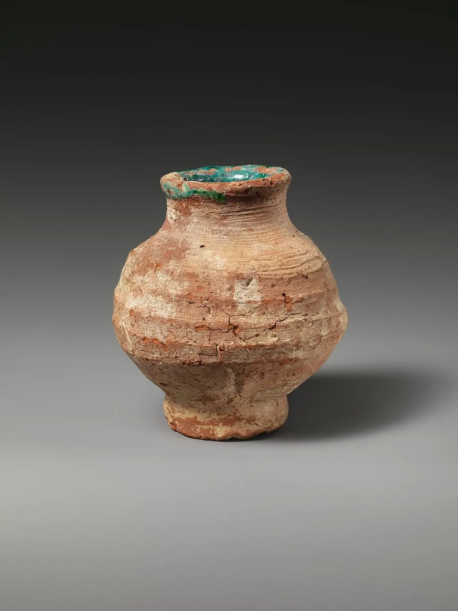 Pot — Unknown