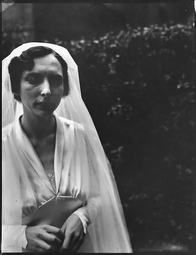 [Wedding Portrait: Margot Loines]