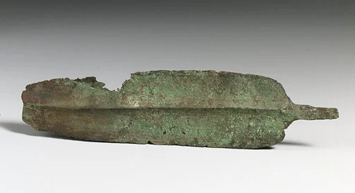Dagger blade
