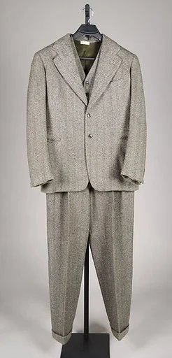 Suit