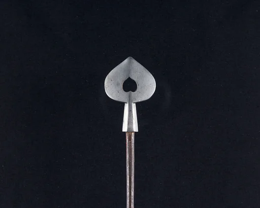 Arrowhead (<i>Yanone</i>)