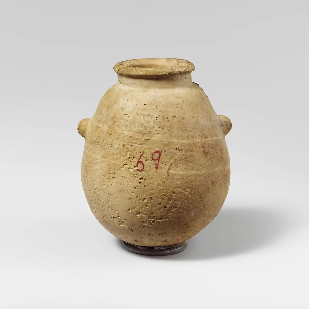 Alabaster alabastron (perfume vase) — Unknown