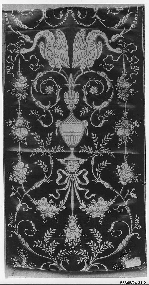 Length of woven silk — Unknown