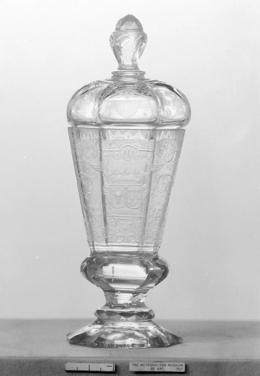 Standing cup with cover — Unknown