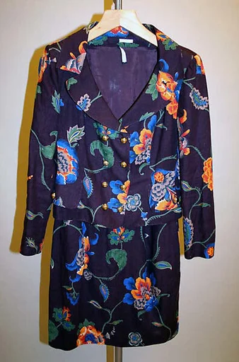 Suit
