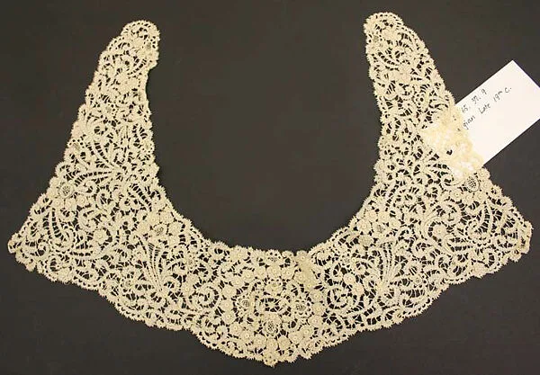 Collar — Unknown