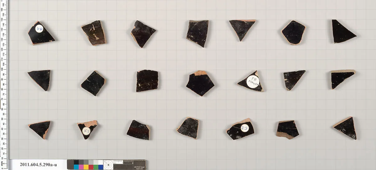 Terracotta fragments of kylikes (drinking cups) — Unknown