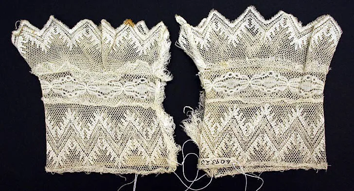Lace — Unknown