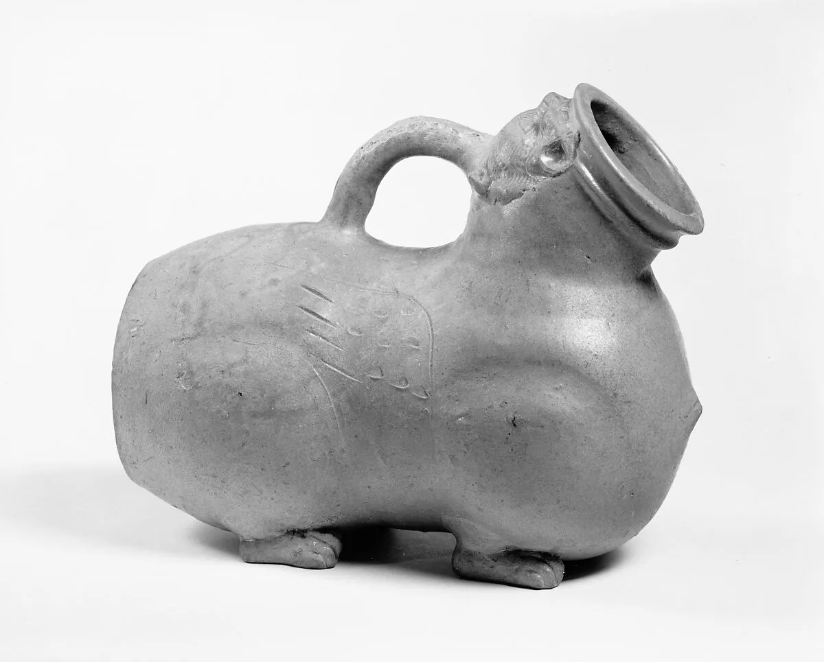 東晉 青瓷虎子|Vessel in the Shape of a Tiger (Huzi) — Unknown