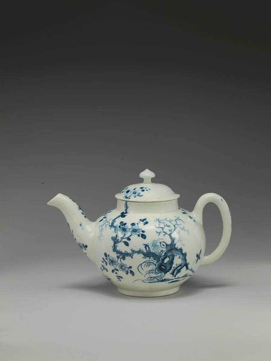Teapot — Worcester factory