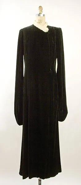 Evening coat — Unknown