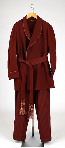Lounge suit