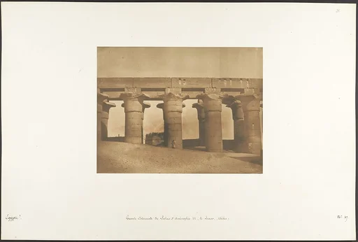 Grande Colonnade du Palais d'Aménophis III, à Luxor, Thèbes