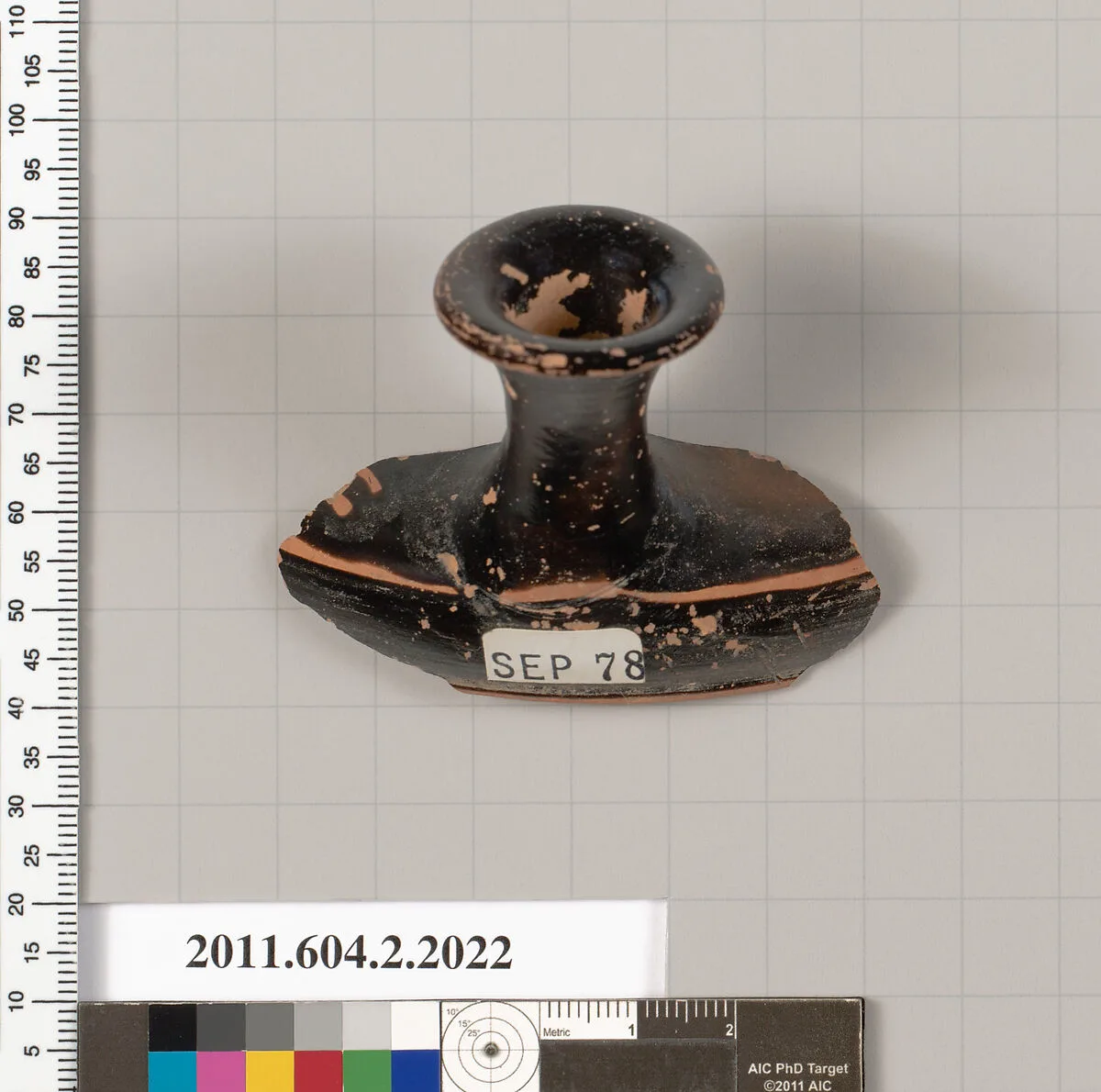 Terracotta fragment of an askos (flask with a spout and handle over the top) — Unknown